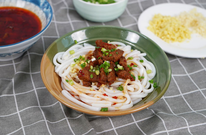 海尾镇肉臊子粉培训