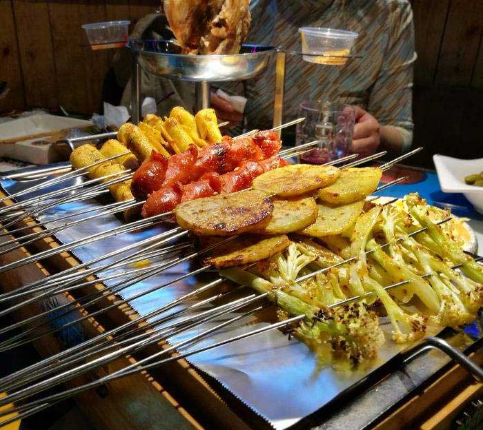 海尾镇音乐烧烤吧